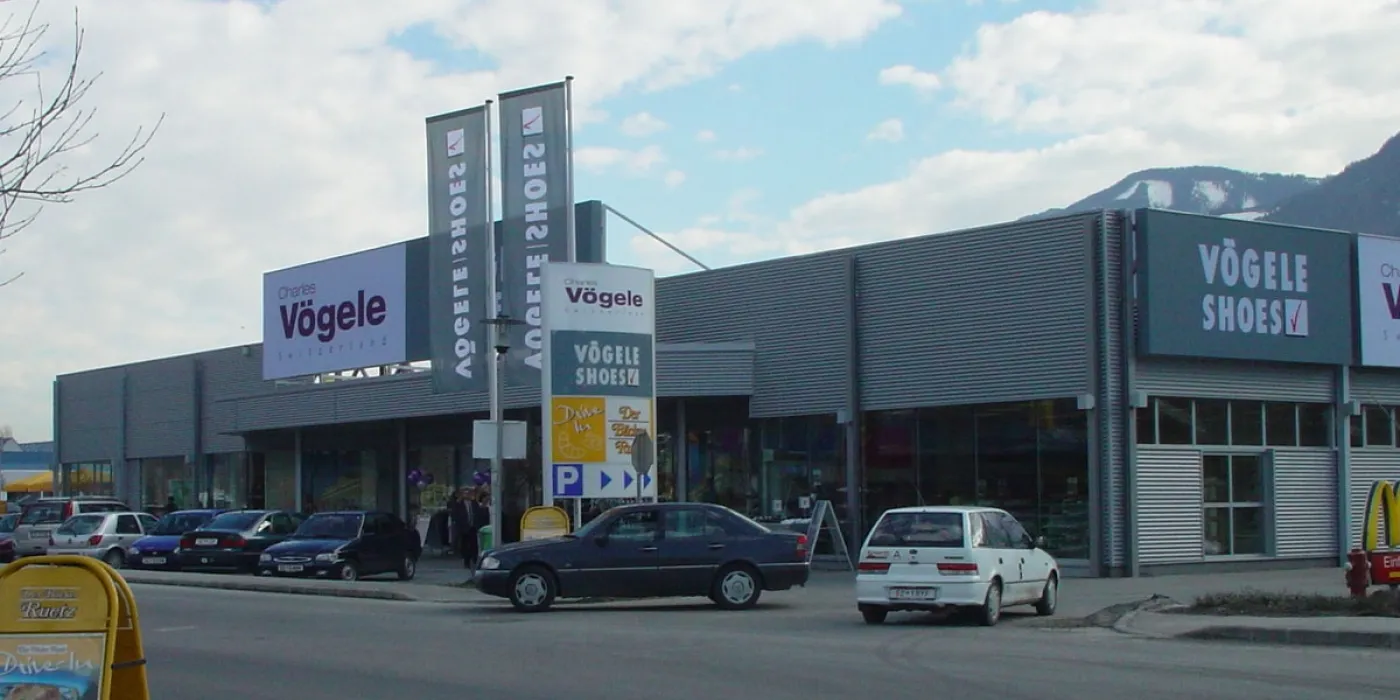 Fachmärkte Vomp, Vomp